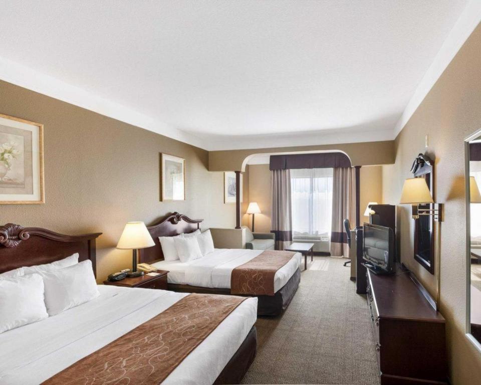 Comfort Suites Plainview Exteriér fotografie