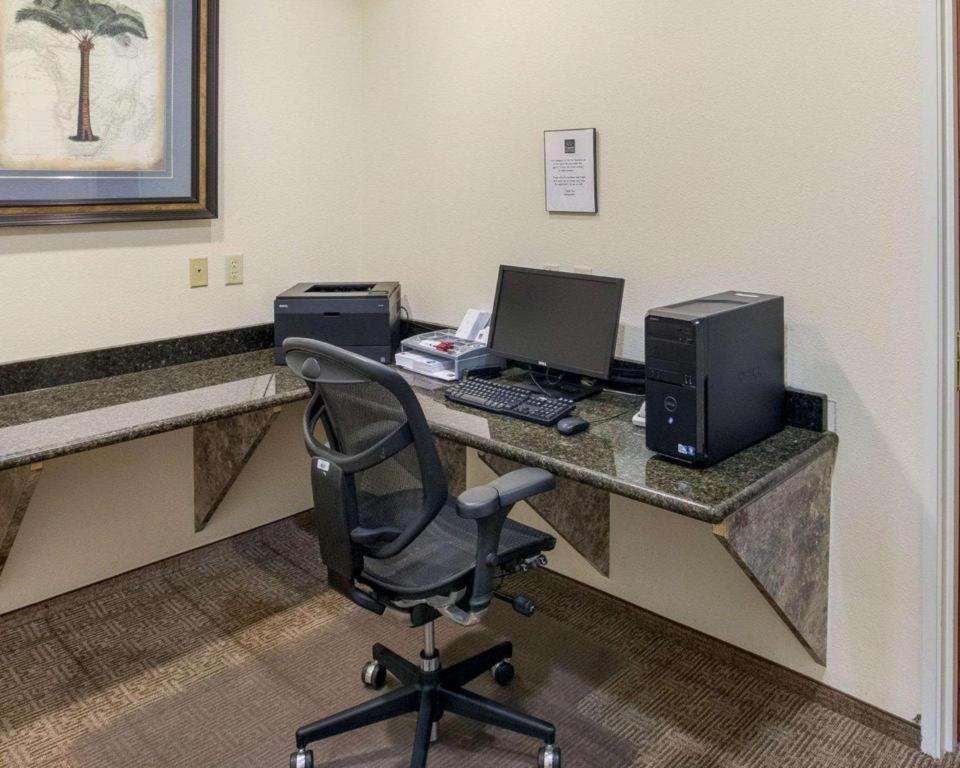 Comfort Suites Plainview Exteriér fotografie